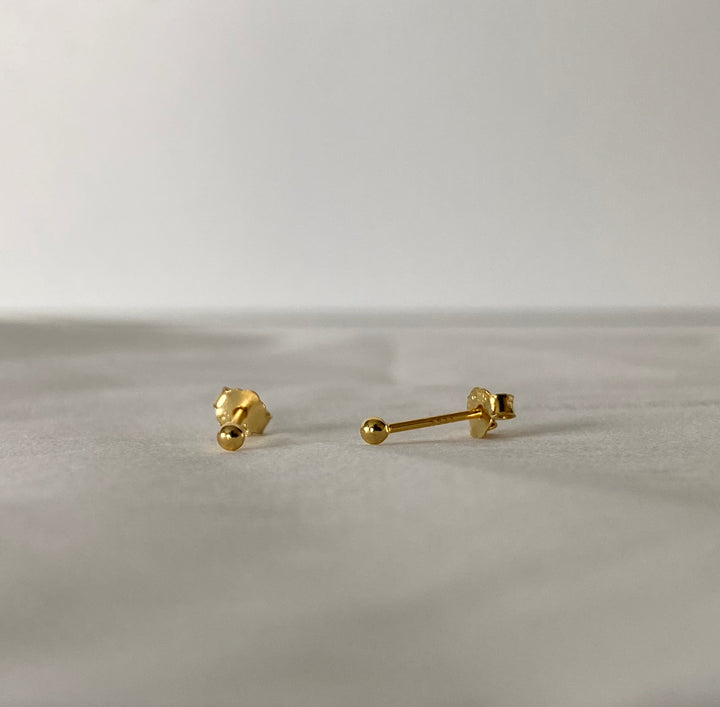 BALL GOLD EARRINGS 2mm