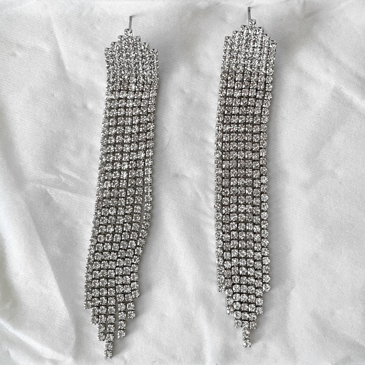 VINNY SILVER WHITE EARRINGS